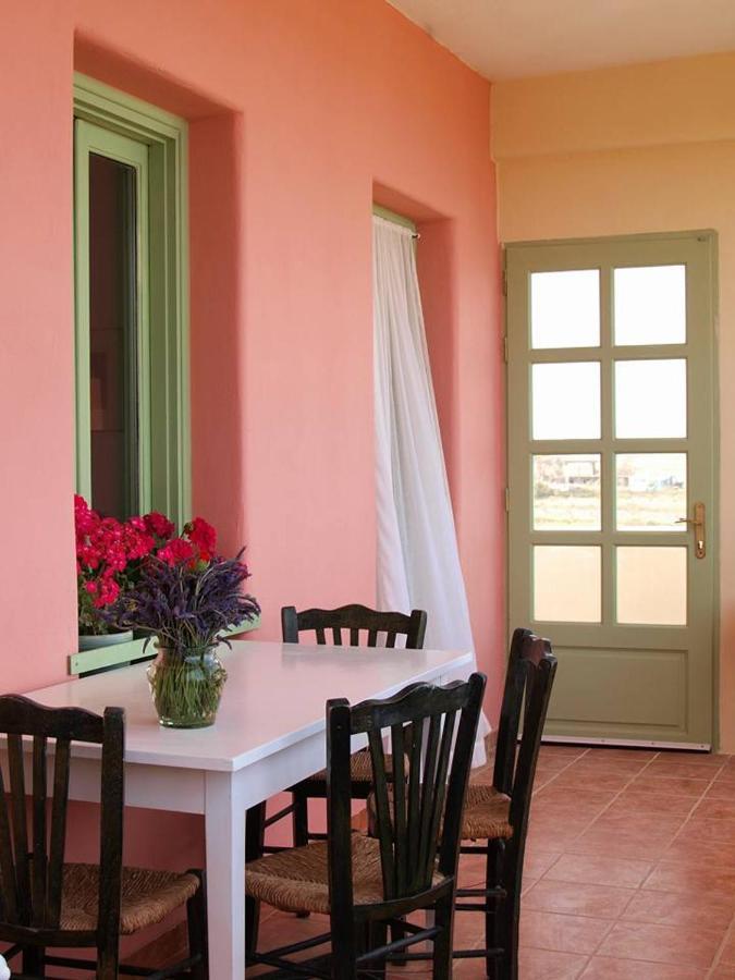 Flower And Crafts - The Eco Nature House Monolithos  Bagian luar foto